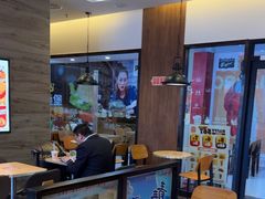 -汉堡王(东方新天地店)