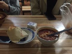 -老字号杨坡红油米线腊汁肉夹馍(东四道巷店)