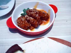-必胜客(证大大拇指店)