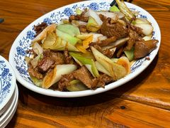 -老天桥酱肉烧饼夹肘子(天桥店)