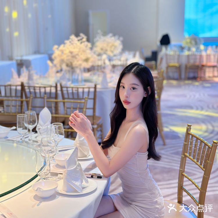 南宁绝美高端宴会厅！高级感拉满🦢