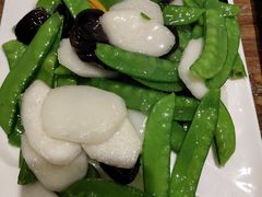 -清真·玛丽亚新疆菜主题餐厅(浙江中路店)