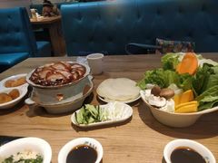 -龙聚德北京烤鸭(沙坪坝华宇A馆店)