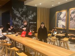 大堂-星巴克臻选(青岛金狮广场店)