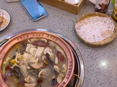-阿婆情腊排骨火锅(金虹路店)