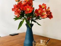 -蓝壁虎咖啡酒馆