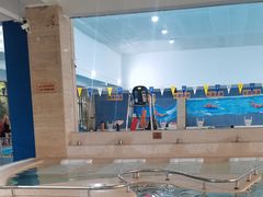 -晋爵会游泳馆(海湾公园店)