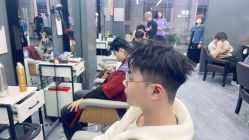 -藤野造型烫发染发