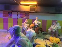 -好玩工厂密室·鹅鸭杀·桌游拼豆电玩