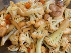 -芳芳私房菜·精做淮扬菜(承德路店)