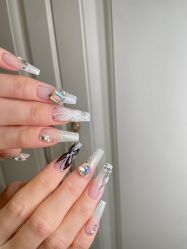 -猪猪女孩日式美睫美甲