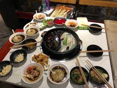 -钢管厂歆瑞源油卤串串香(春熙路太古里店)