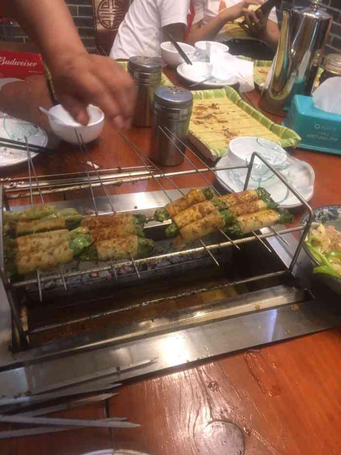 八戒烧烤城(总店)-"小伙伴说想这口好久了,就被小伙伴专门拉过.