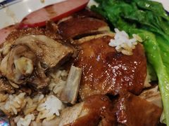 明炉吊烧脆皮鸭饭-食运茶餐厅(文化宫店)