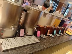 -亚龙湾希尔顿自助餐厅·海鲜·烧烤·沙滩BBQ·现场乐队