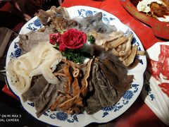巴九门毛肚拼-巴九门老火锅(来福士打望店)