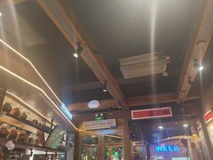 -巴卤社老火锅(财富店)