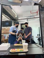 -Hair Co.一间沙龙