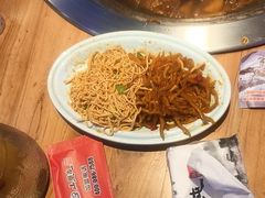 -山里屯铁锅炖·东北菜(康桥店)