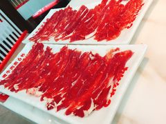 现切吊龙肉-为什么牛潮汕牛肉火锅(中信广场店)
