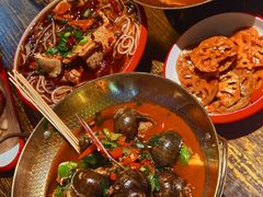 -老闵田螺馆·南昌市井菜·特色小吃(总店)