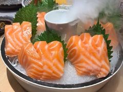 厚切深海三文鱼刺身-万岁寿司(芳村店)