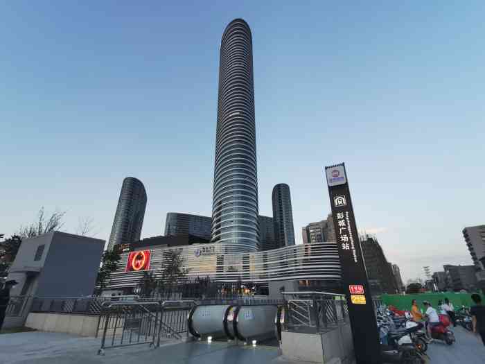 徐州地铁1号线彭城广场站-"徐州地铁1号线开通已经一年了,彭城广场站.