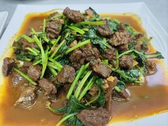 -吾买尔花卷鸡家常菜