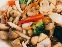 炒八珍菌-山外山菜馆(玉泉路店)