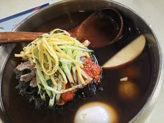 -服务大楼冷面(延大店)