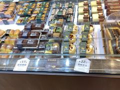 面包甜点陈列柜-红跑车HPCBAKERY(汉商店)