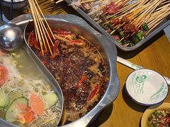 -毛椒火辣重庆火锅串串香(城基路店)