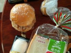 -欢誉友谊西饼店(总店)