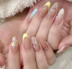 -桃色美甲沙龙