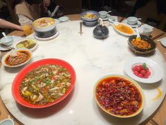 -初蓉丨遇见新川菜(亲贤街荣耀店)