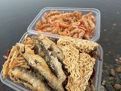 -丹水桥地锅鱼·翘嘴鲌·地方特色全鱼宴(丹江口大坝店)