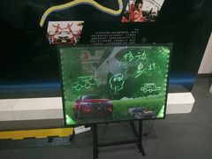 -弘仁宝佳比亚迪4S店(宝山旗舰店)