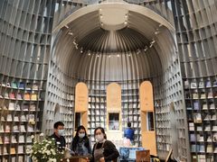 -思南书局·诗歌店