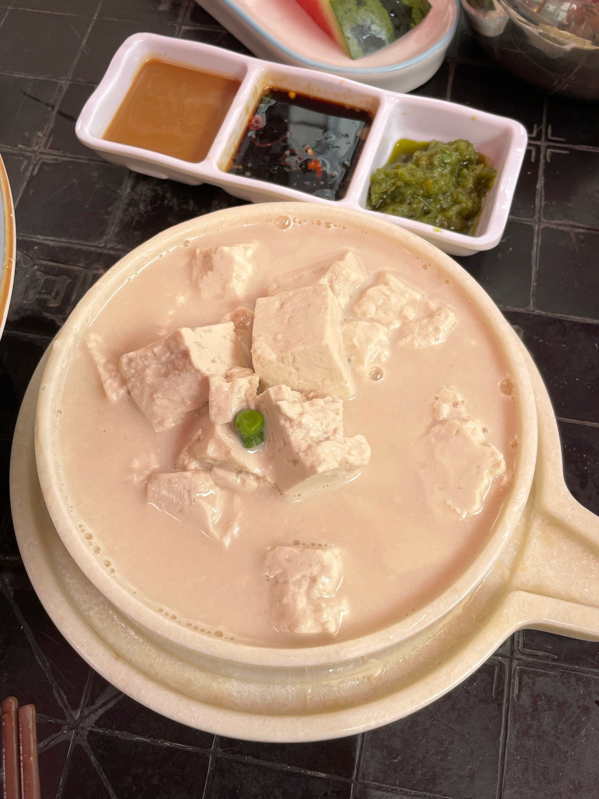 一碗泉水豆腐,暖胃又暖心