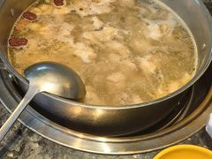 -一席地·本地鸡窝·杭帮鸡火锅(萧山银隆百货店)