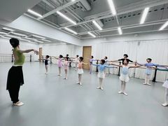 -中央芭蕾舞团·中芭艺蕾(酒仙桥明星校区)