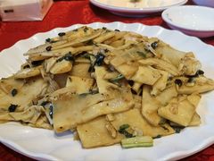 -粤北餐馆