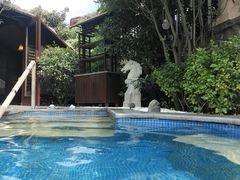 -芭东小镇温泉