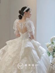 点击看大图 -曼青婚纱礼服馆