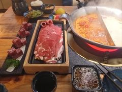 -湊湊火锅·茶憩(南京东路悦荟店)