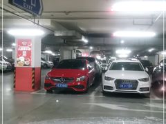 -中山公园-龙之梦停车场