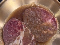 -臻牛烤肉