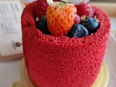 莓果夏洛特-Me Coffee下午茶艺术空间