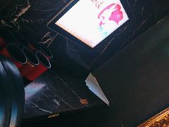 -温莎KTV(珠江路店)