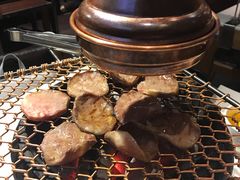 雪花30%特级厚切牛舌-火炉火自助餐(枫蓝国际店)